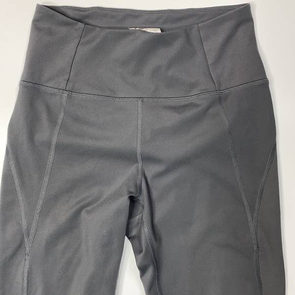 Girlfriend Collective High-Rise Compressive Legging in Grey - Picture 8 of 14